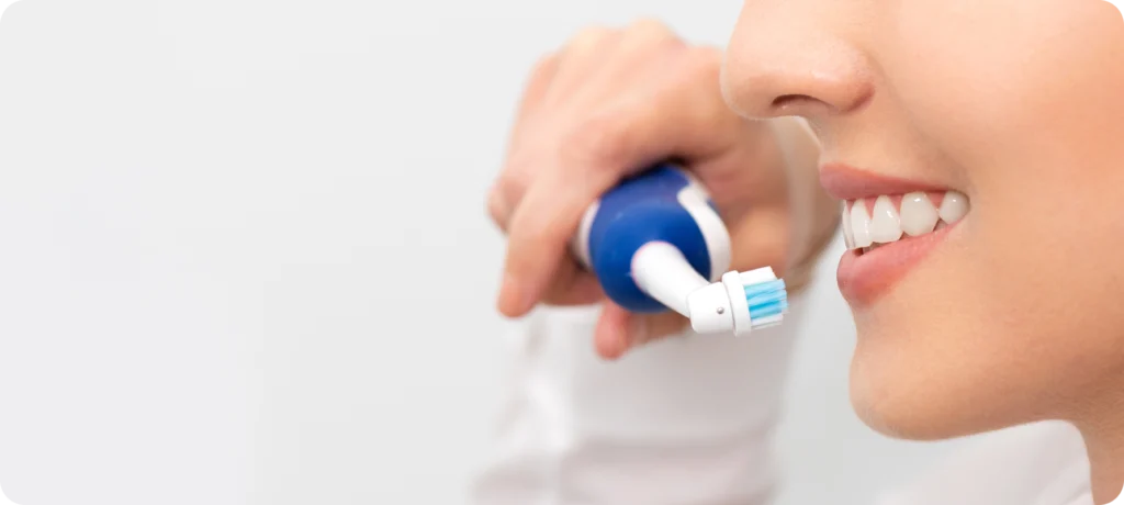 Démonstration du brossage des dents, dentiste à Strasbourg